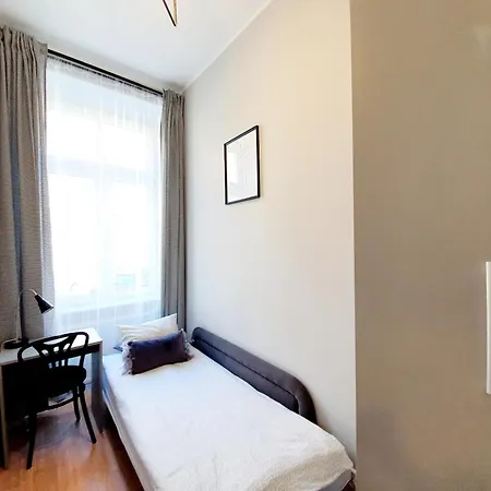 Nw Walowy Square * 格但斯克